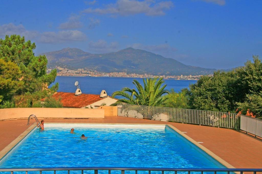 Appartement T2 Porticcio Vue Sur Mer Екстер'єр фото